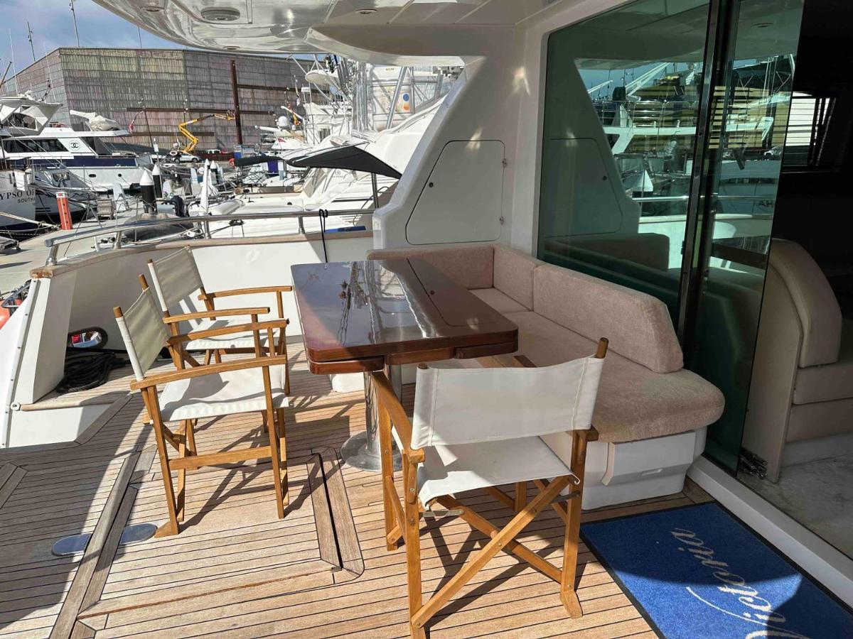 圣阿德里安-德贝索斯 Yacht 20Metros酒店 外观 照片